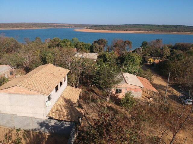 #29 - Casa em condomínio para Venda em Felixlândia - MG