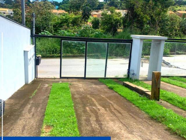 #196 - Apartamento para Locação em Esmeraldas - MG - 2